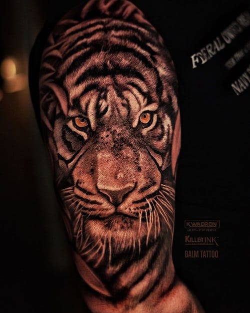 Ultimate Shoulder Tattoo Guide for Men: Ideas, Inspiration, and Meaning 493 w=9999