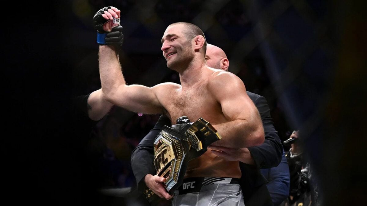 Sean Strickland Dethrones Israel Adesanya At UFC 293