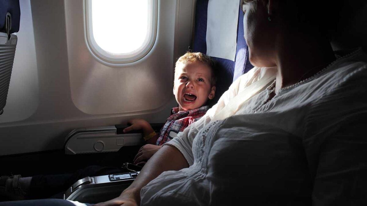 "Rawdogging" Flights Isn't The Detox You Think It Is