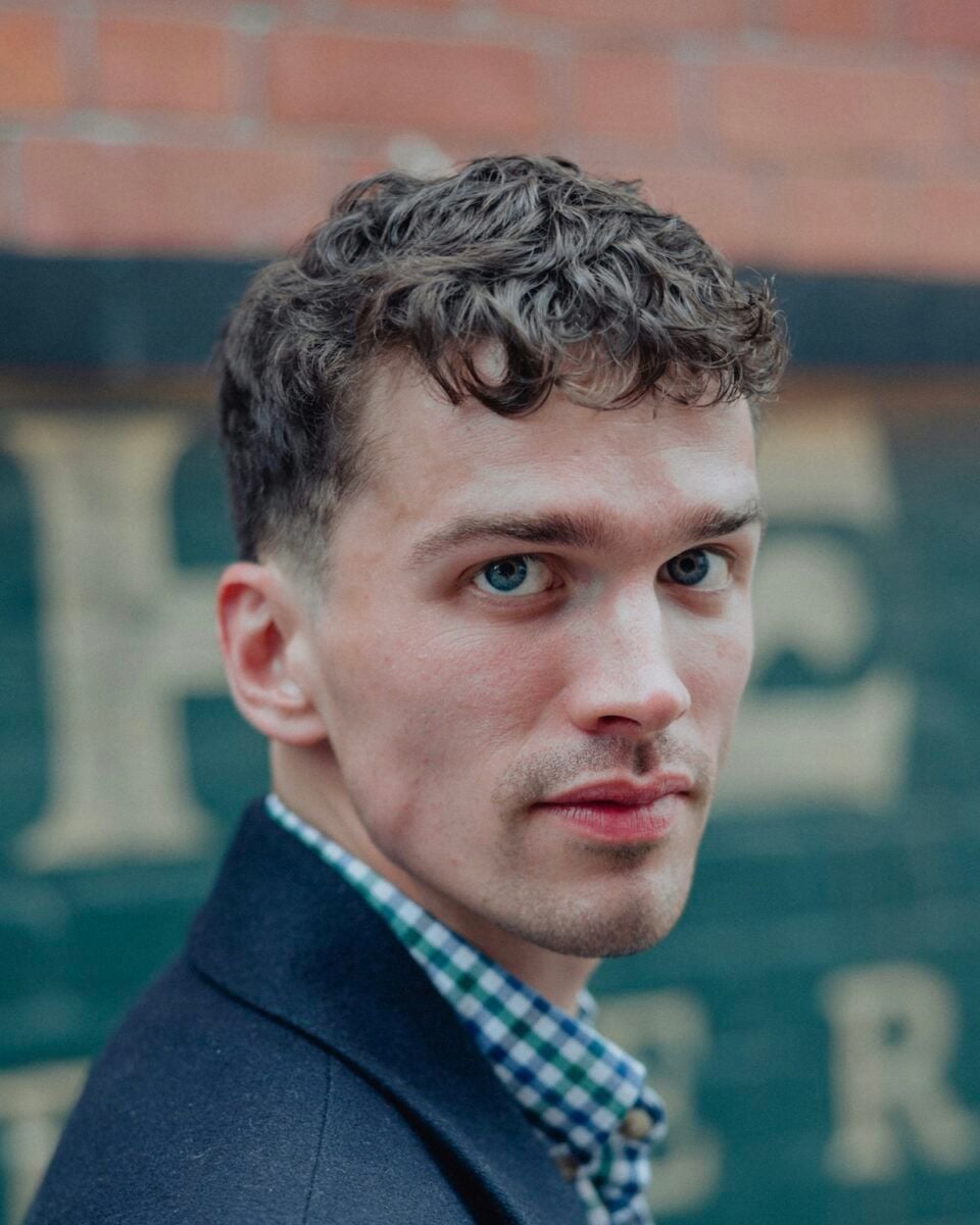 curly hairstyles for men