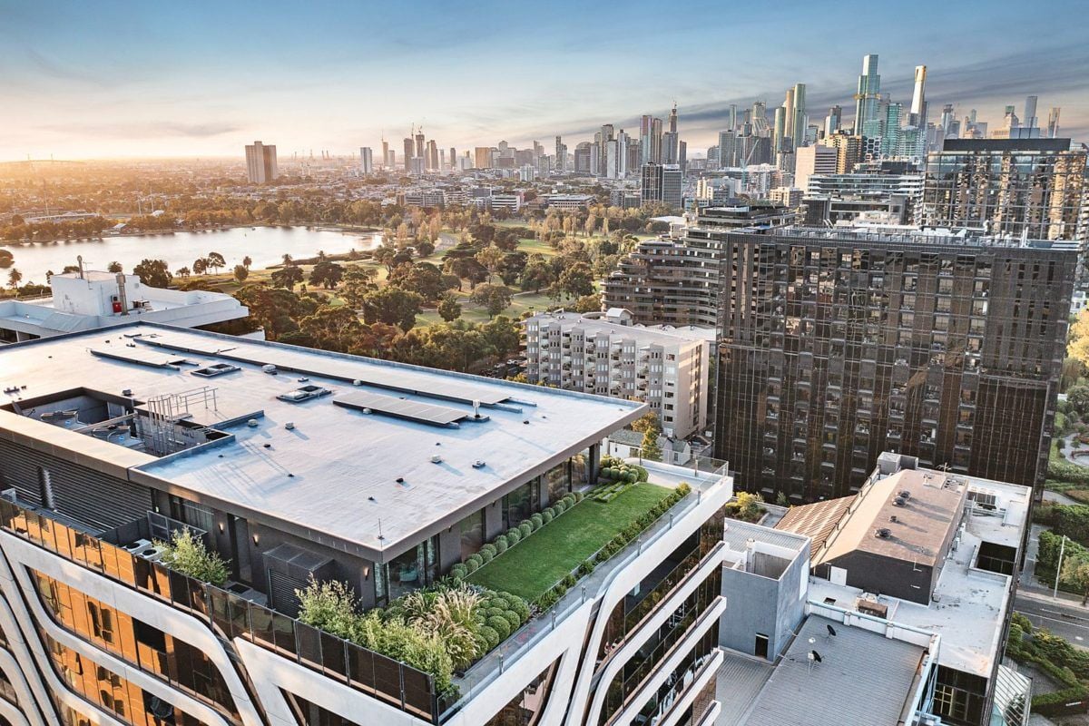 On The Market 18/478 St Kilda Road Melbourne