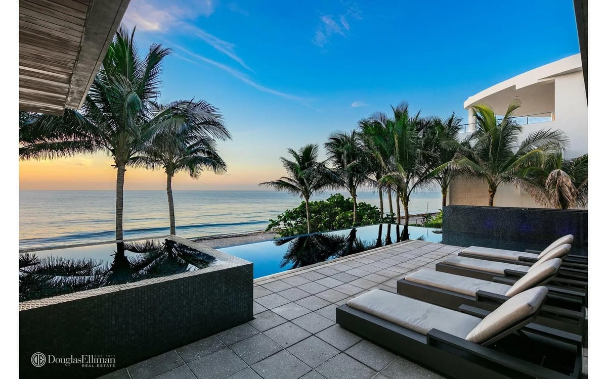 Highland Beach mansion 3715 S Ocean Boulevard, Boca Raton - Modern Scarface Mansion