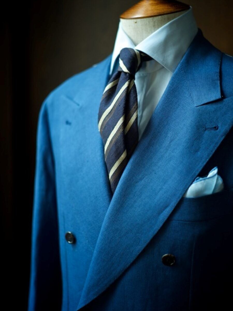how to tie a tie