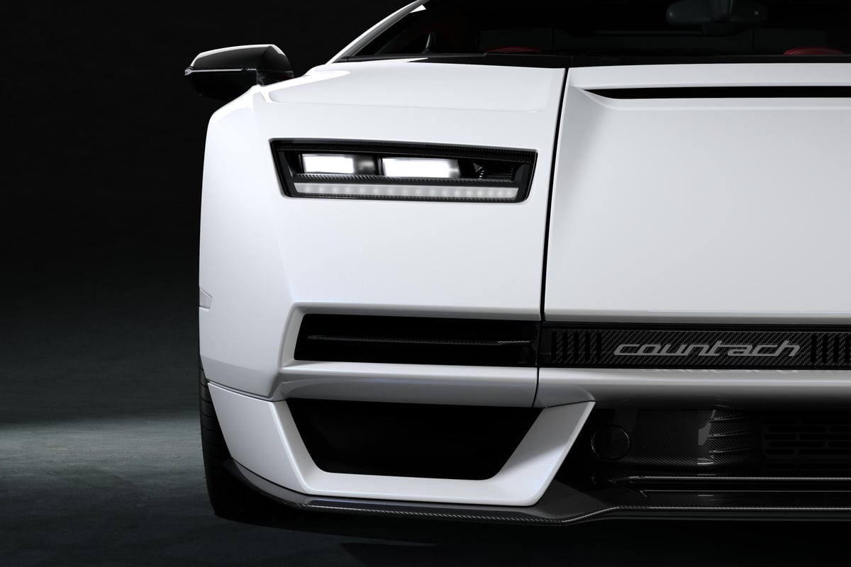 WATCH: New Lamborghini Countach LPI 800-4 Finally Spotted In The Wild