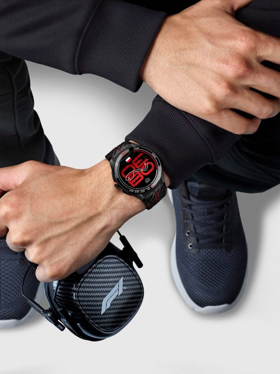 TAG Heuer Connected Formula 1