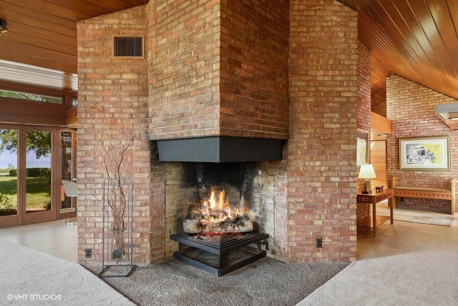 Frank Lloyd Wright's Harper House is up for sale