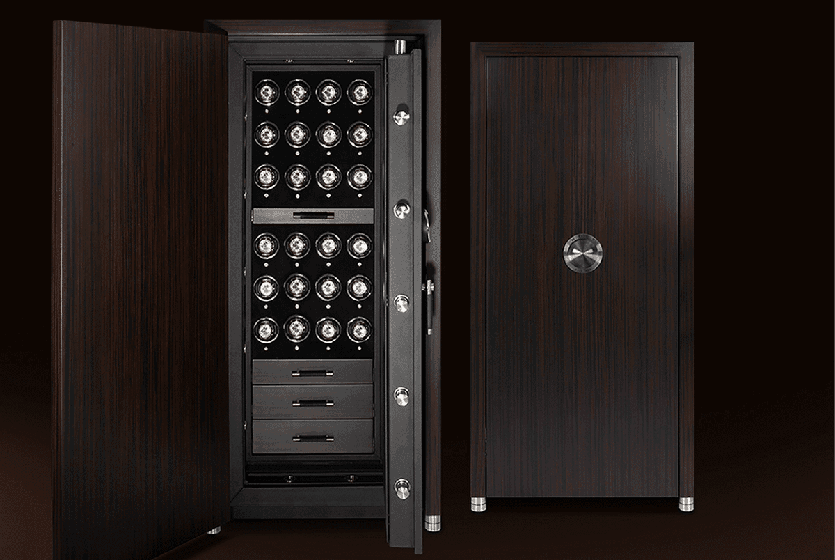 Wolf 1834 Churchill safe comes with various configurations.