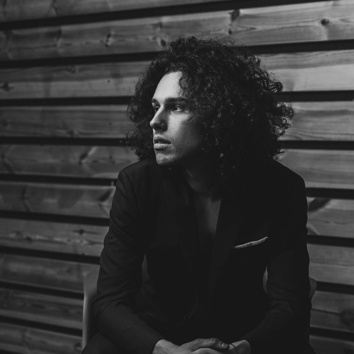 curly hairstyles for men