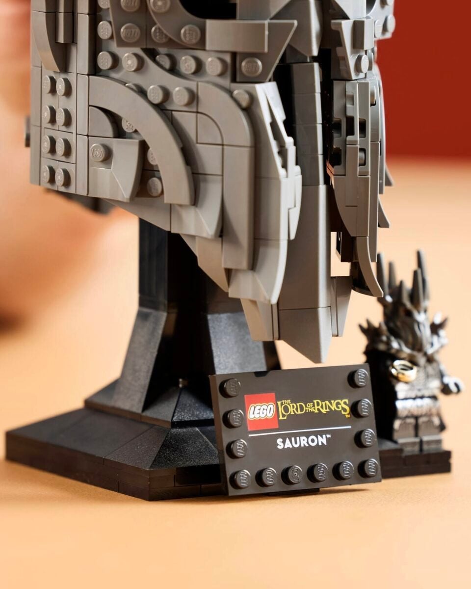 lego Sauron's Helmet