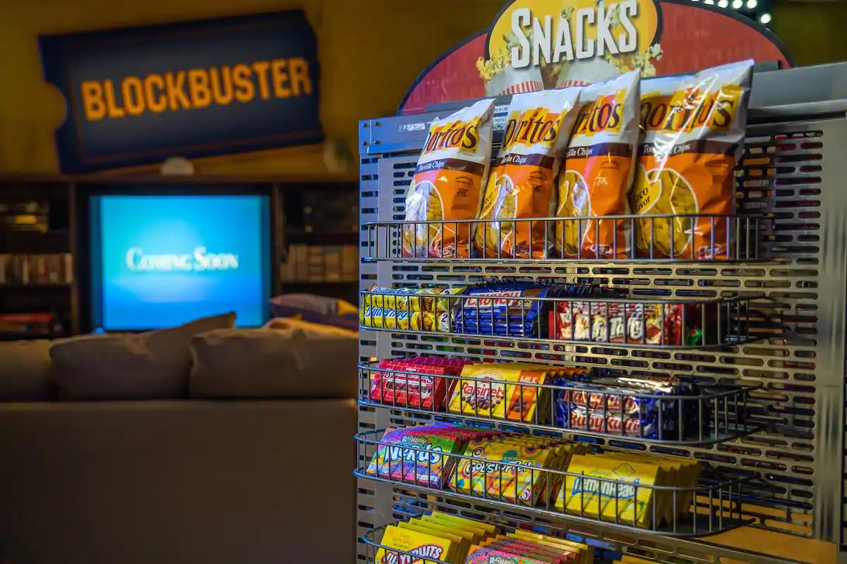 airbnb blockbuster