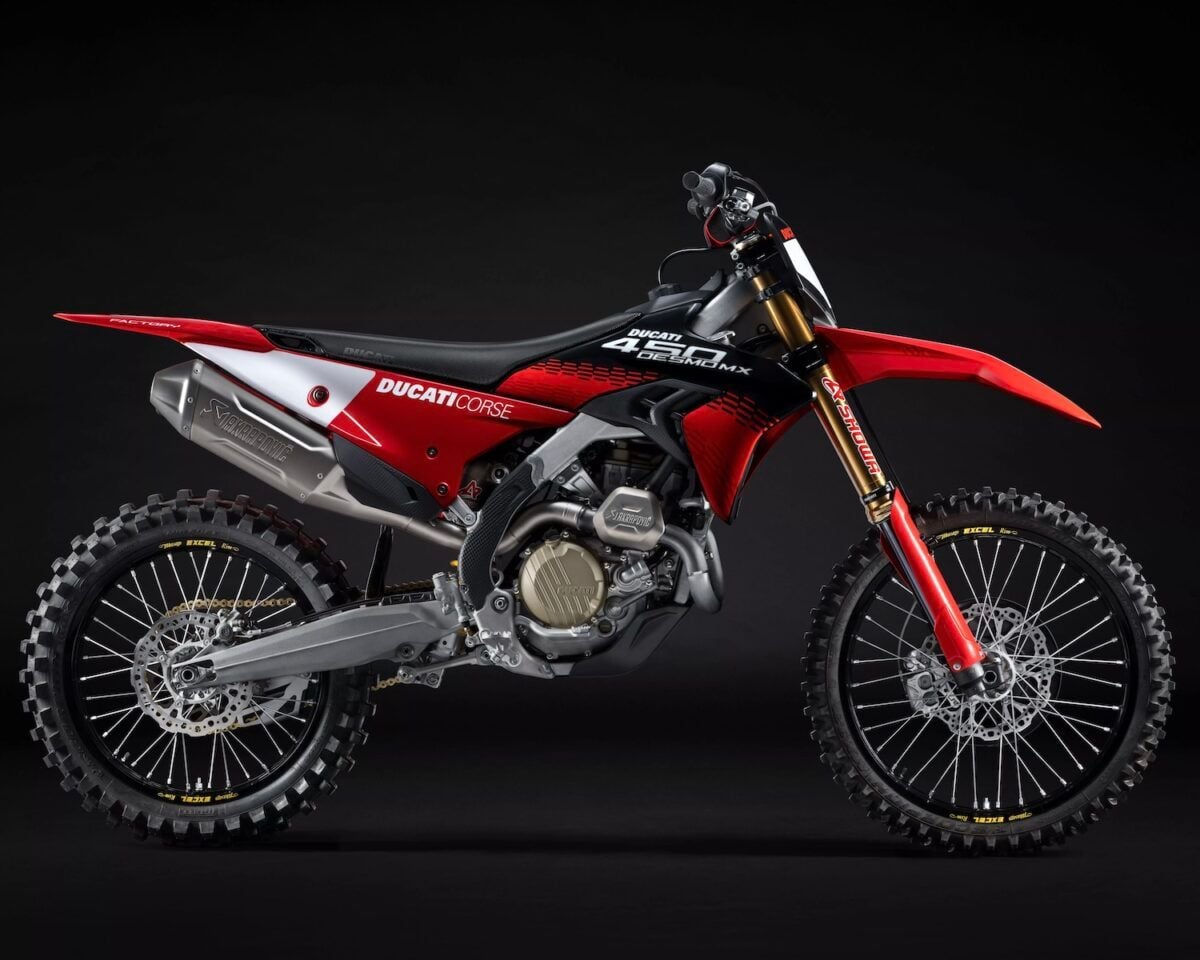 Ducati Desmo450 MX Factory