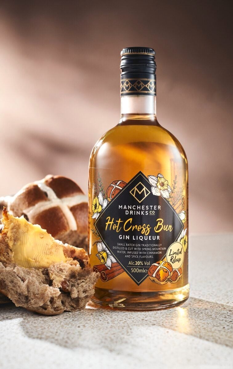 Aldi's $25 Hot Cross Bun Gin Is Returning To Shelves For Easter