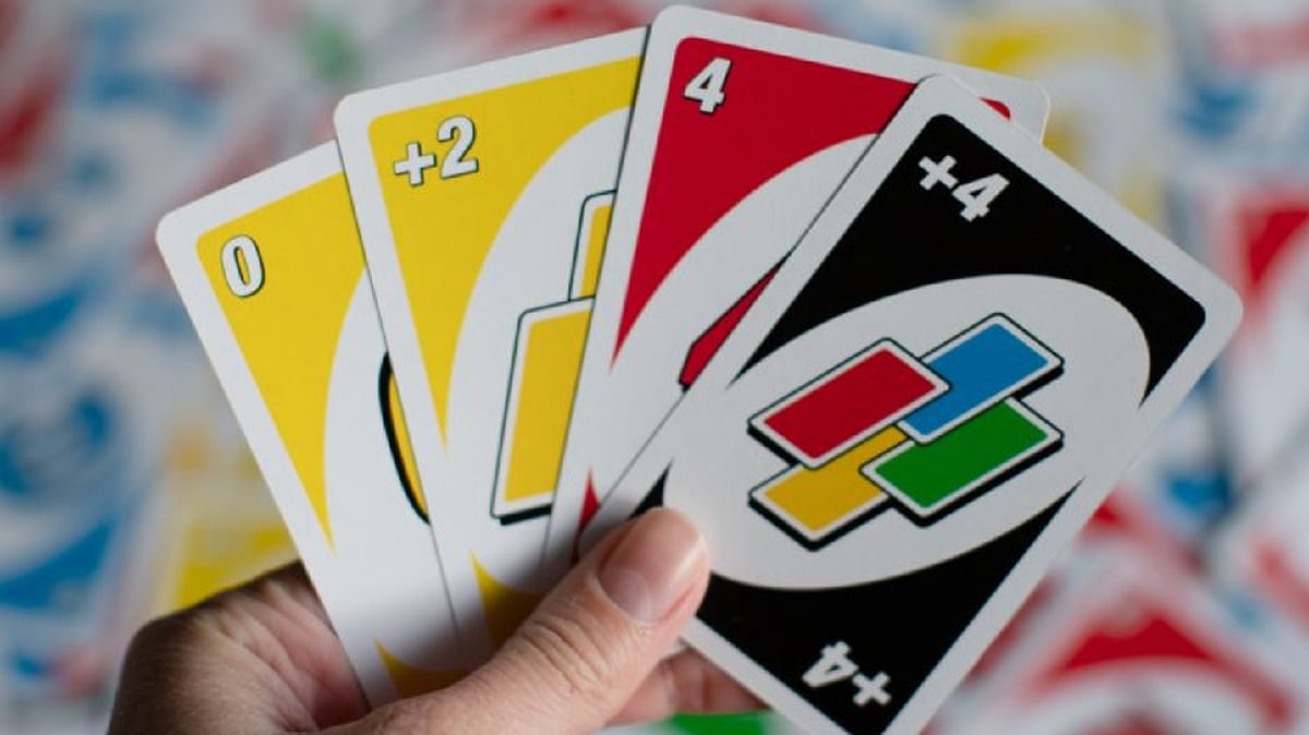 UNO Confirms You Cannot Stack +2 & +4 Cards
