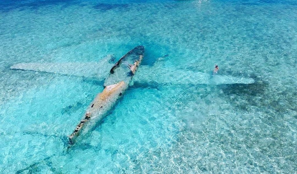 Snorkel Pablo Escobar’s Sunken Drug Plane In The Bahamas