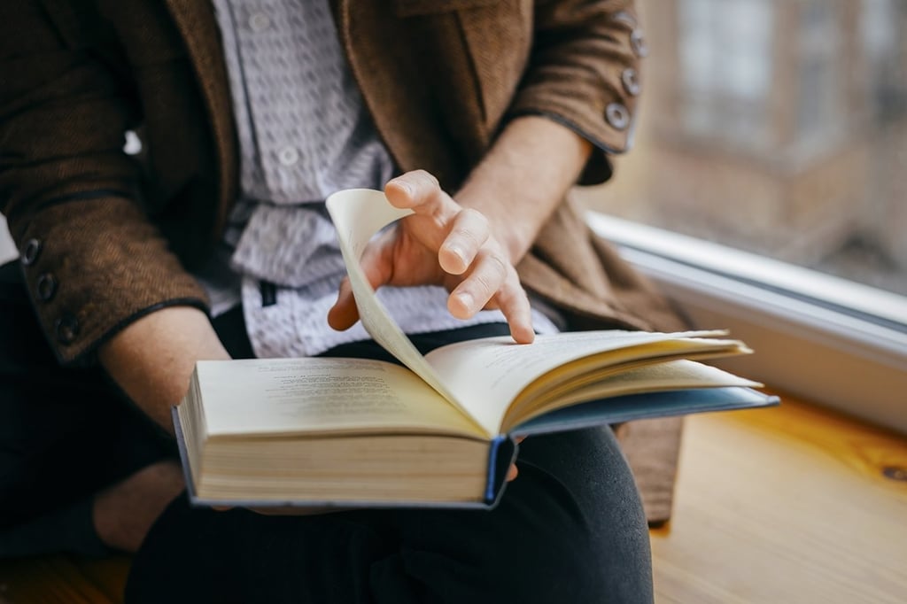 Why Not Reading In Your 20’s Could Be Your Biggest Hurdle To Success
