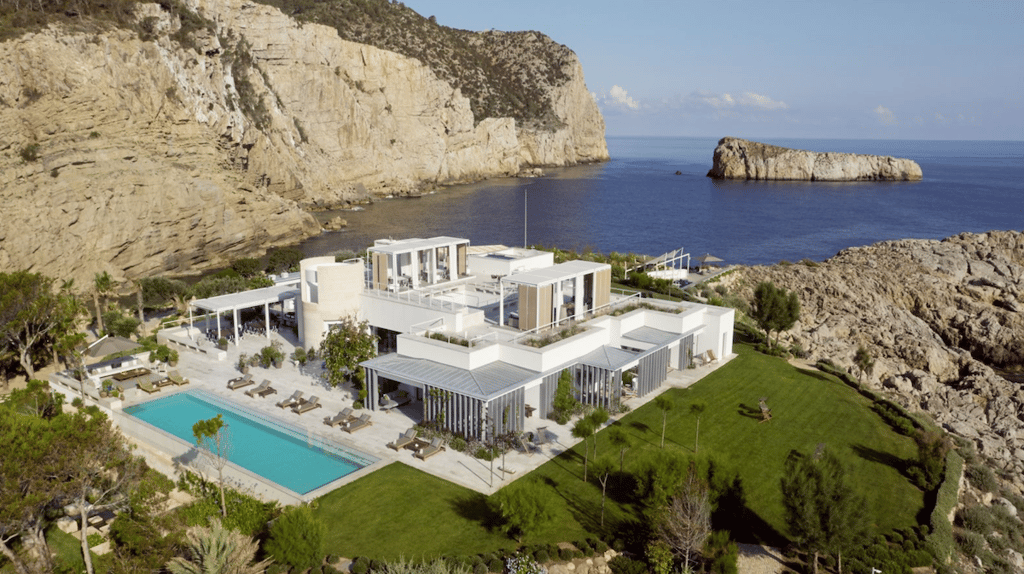 Ibiza’s Isla Sa Ferradura Is Available For Rent This Summer