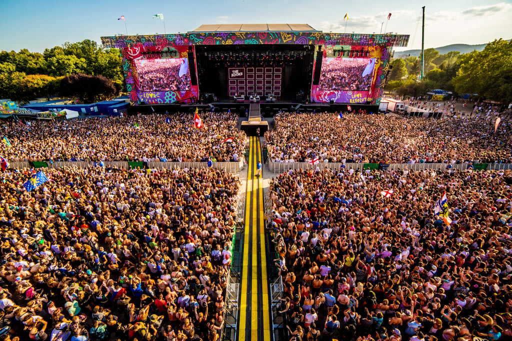 Can You Handle The 7-Day Sziget Mega Festival This Euro Summer?