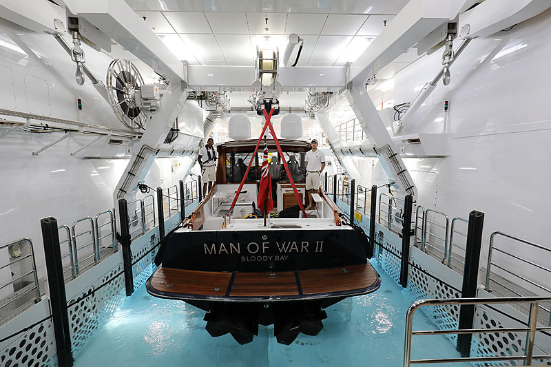 Awesome New Images From Inside Superyacht M/Y ‘Octopus’