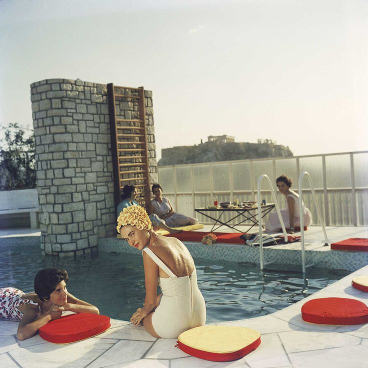 Slim Aarons Poolside