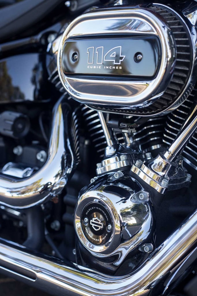 Harley Davidson 2018 Softail Breakout 114 Review
