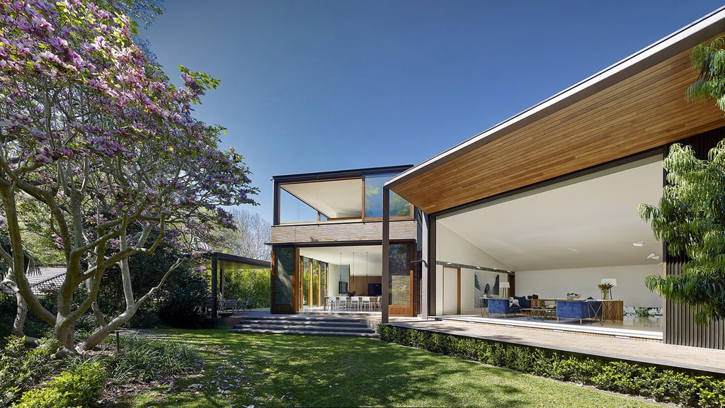 A house with trees in the background