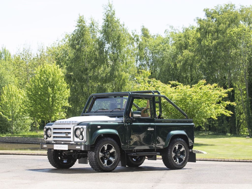 Overfinch Defender 90