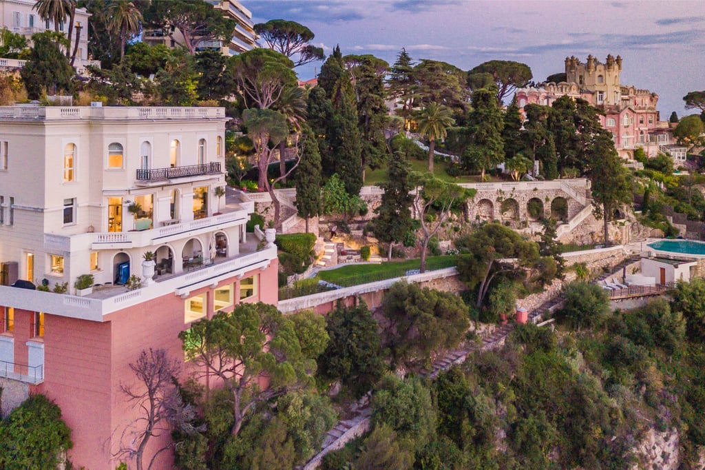 Sean Connery’s Former French Riviera Home Hits The Market