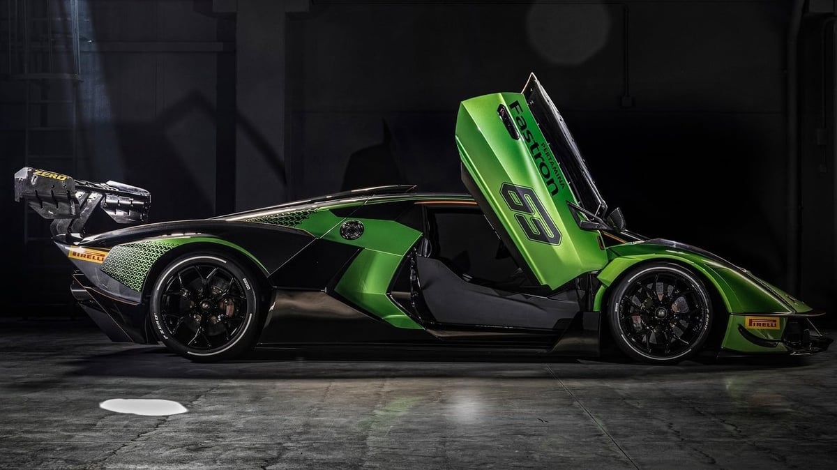 Lamborghini Essenza SCV12 Brings The Company’s Most Powerful V12 Engine