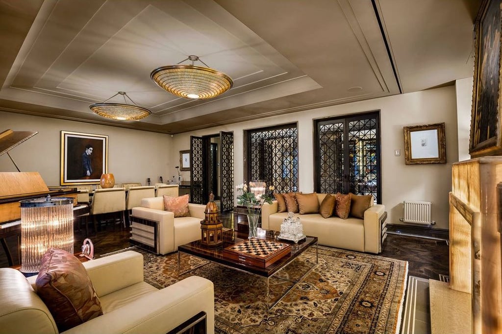 Art Deco Lounge Room 