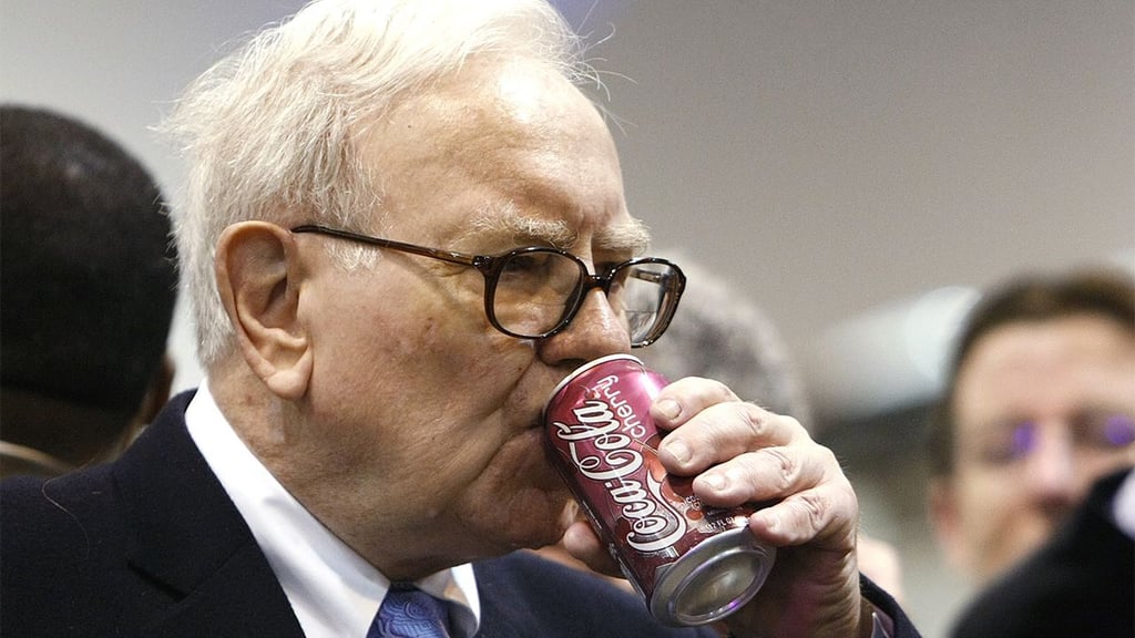 Jim Cramer: Warren Buffett, Berkshire Hathaway Own The “Wrong Stocks”