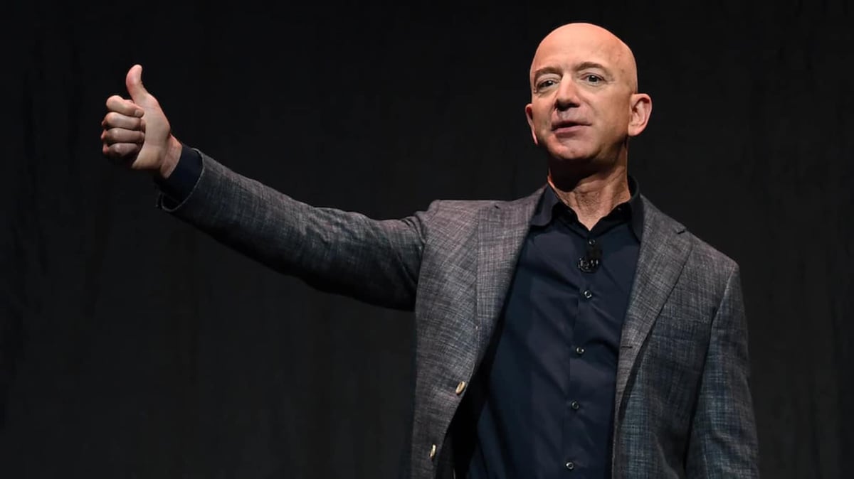 Jeff Bezos Is Now Worth $200 Billion… Let’s Put That Into Perspective
