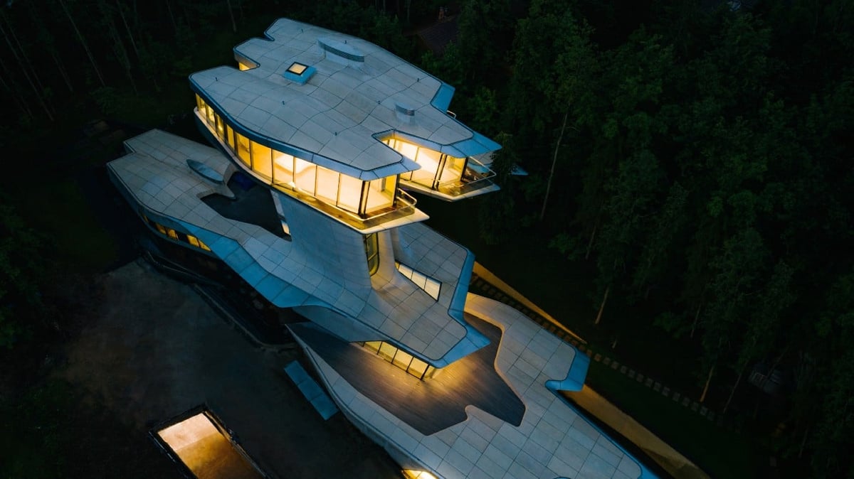 Capital Hill Residence: The $185 Million Spaceship House By Zaha Hadid