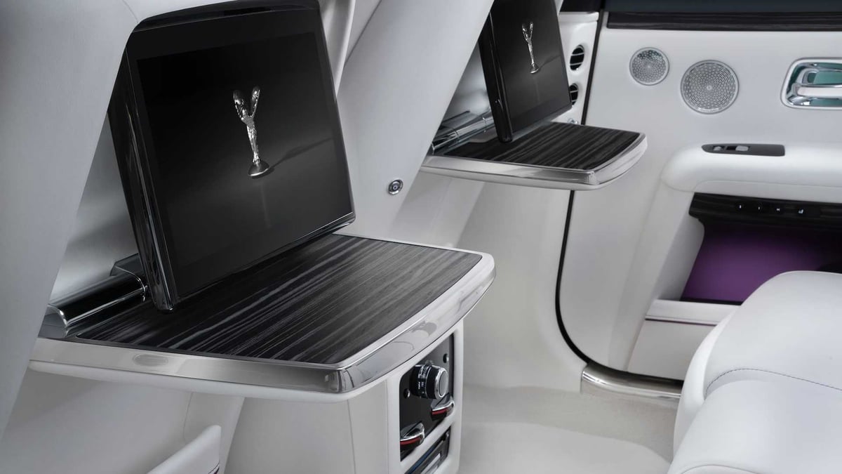 The Rolls-Royce Ghost was so eerily quiet inside the engineers had to make  it louder