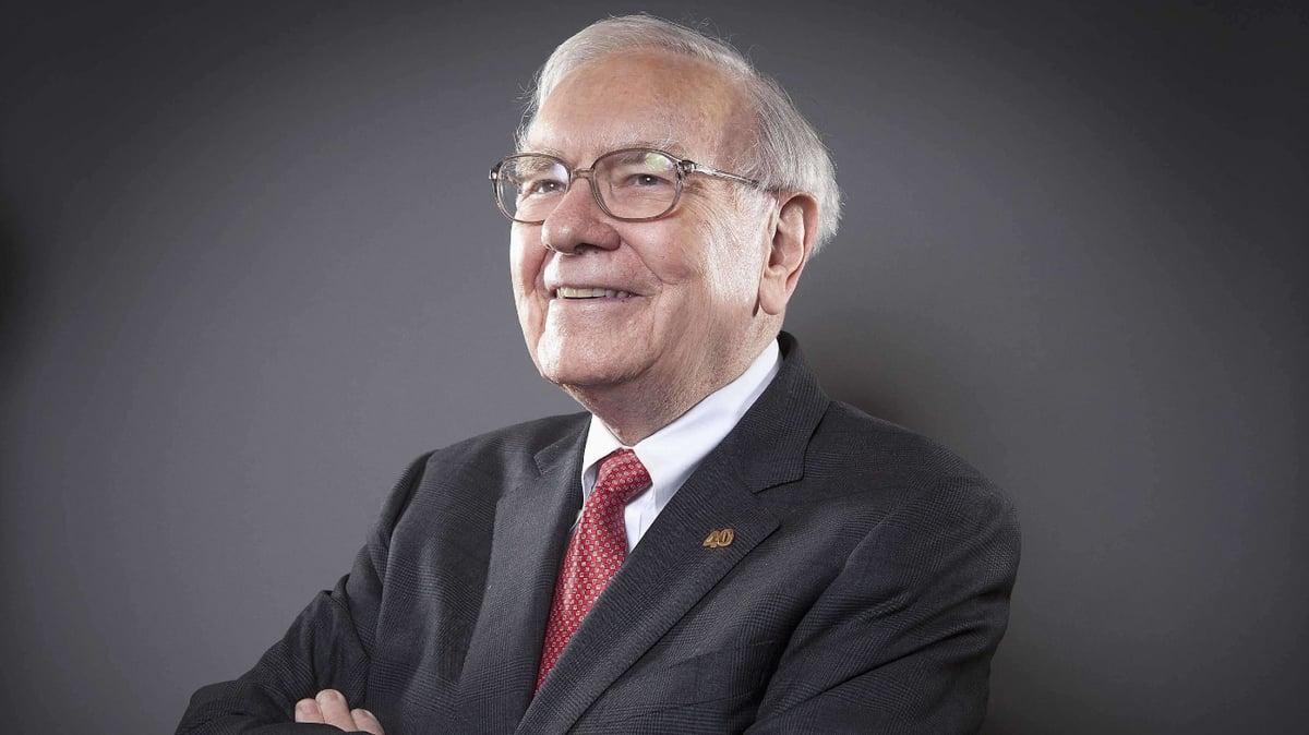 Warren Buffett Enjoys +185% Gain On Snowflake In Under Three Months