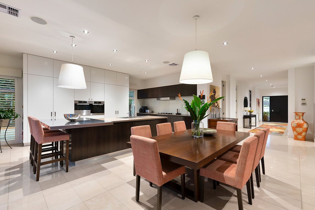 16 park street brighton - shane warne