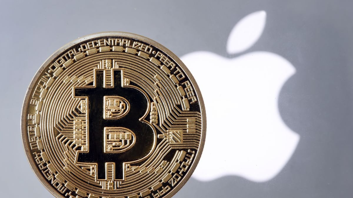 You Can Now Spend Bitcoin Using Apple Pay