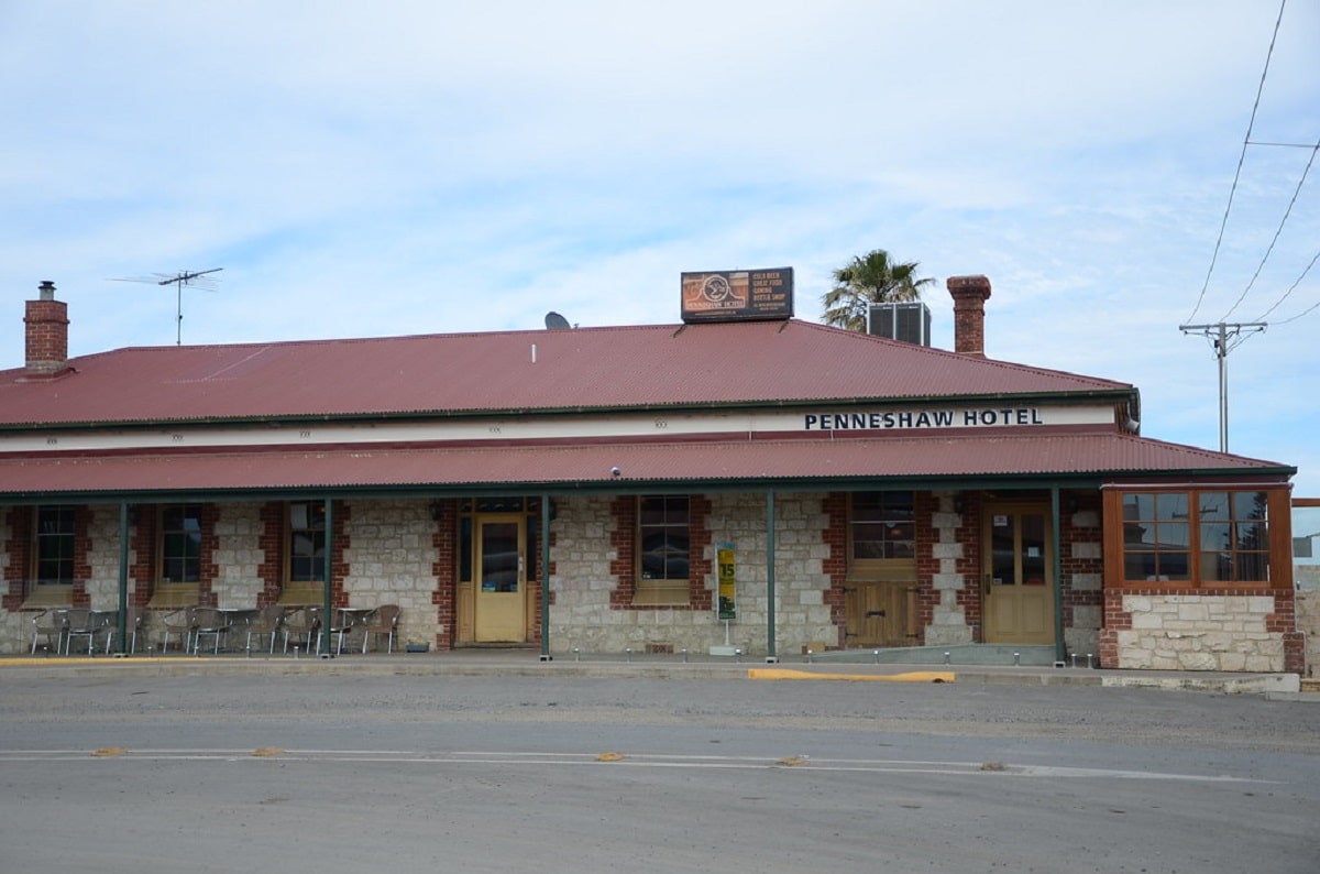 Penneshaw Hotel gets over as one of the South Australia's best country pubs.