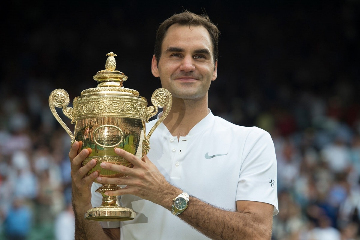 Roger Federer wears a rolex.luxury watches tennis