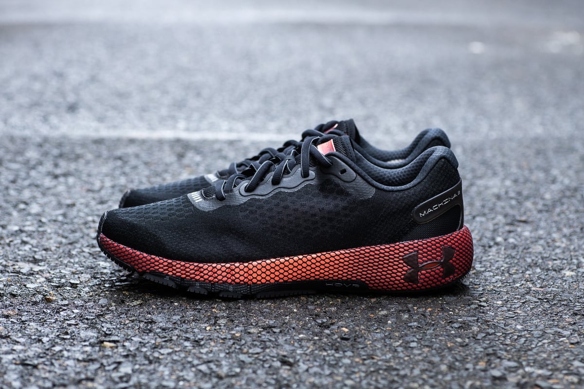 The Under Armour HOVR Machina 2 Coaches You In Real-Time