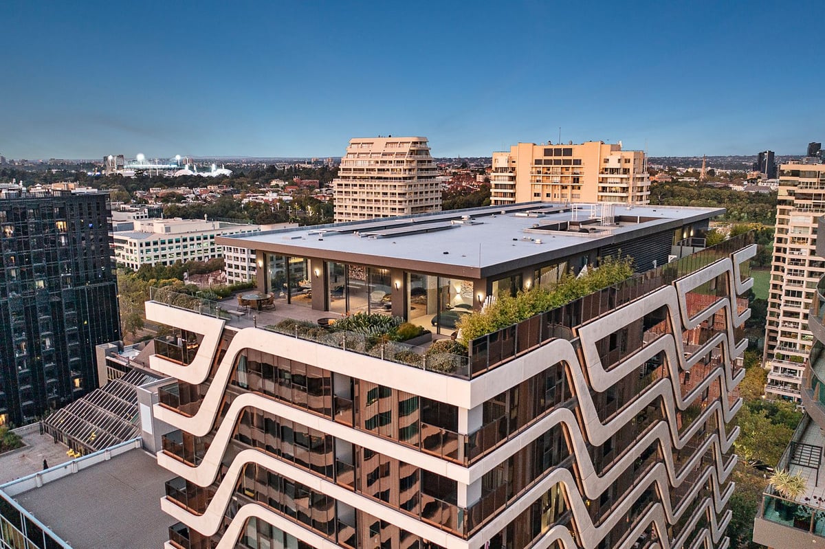 On The Market 18/478 St Kilda Road Melbourne