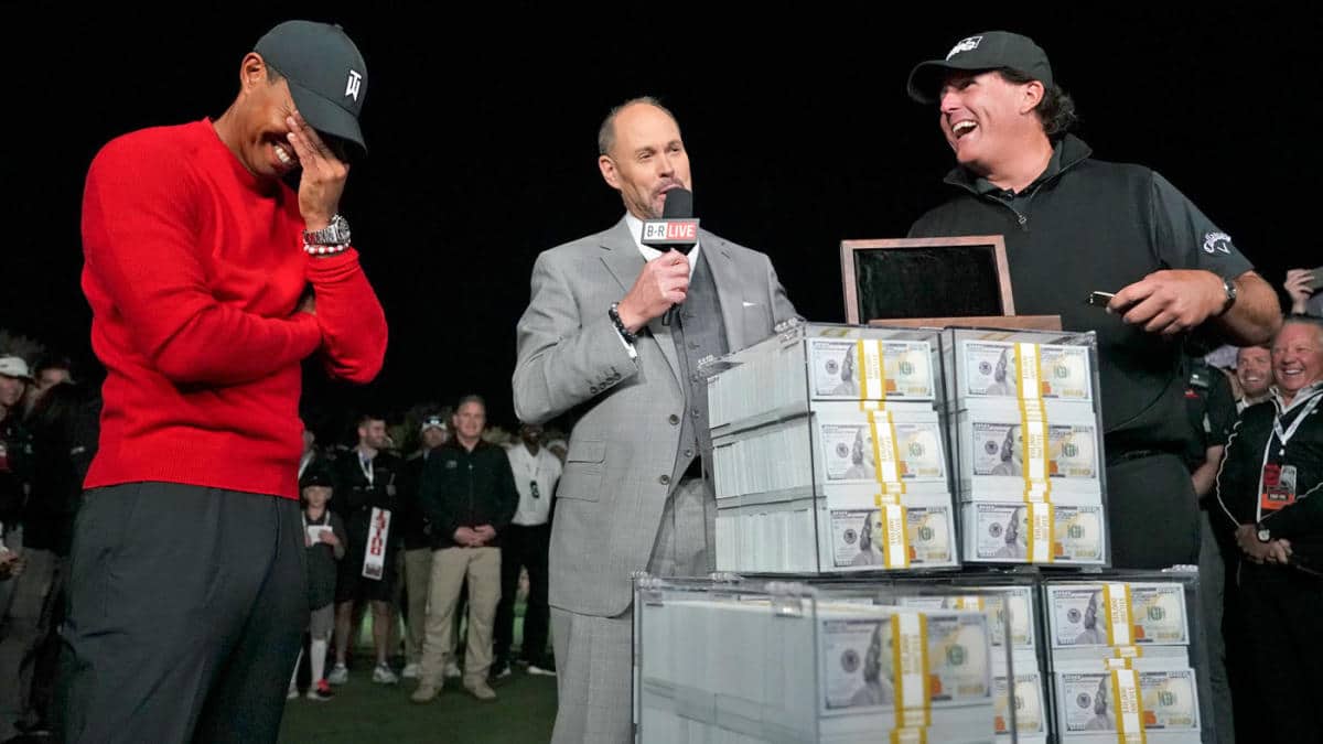 Highest-Paid Golfers - phil mickelson tiger woods