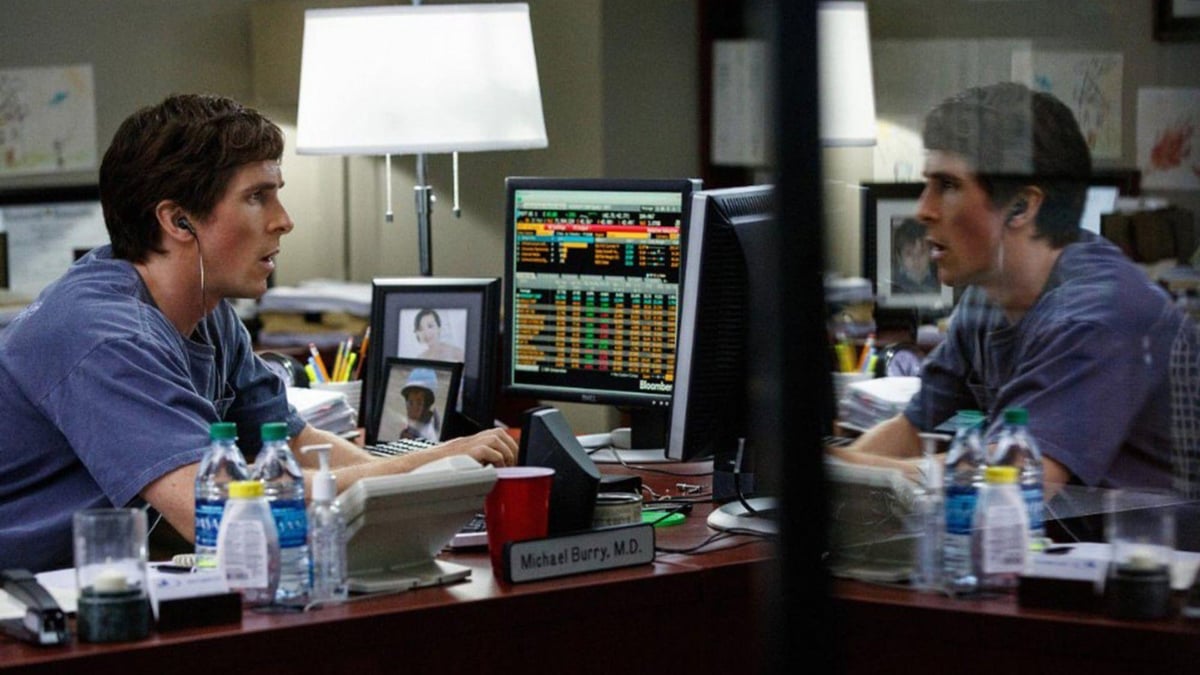 ‘Big Short’ Investor Michael Burry Is Now Betting Against Apple