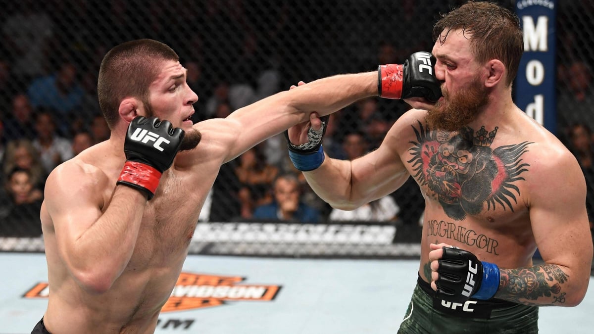 Khabib Nurmagomedov Floyd Mayweather