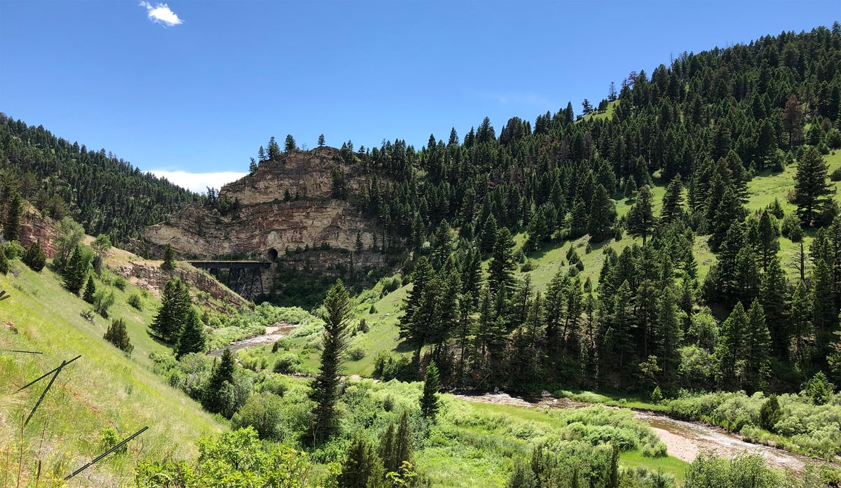 river runs through it climbing arrow ranch