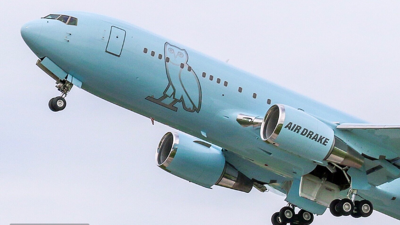 Drake x Virgil Abloh Custom Cloud Print Airplane