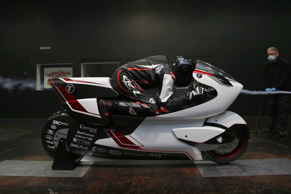 world's fastest motorcycle - White Motorcycle Concept WMC 250EV 