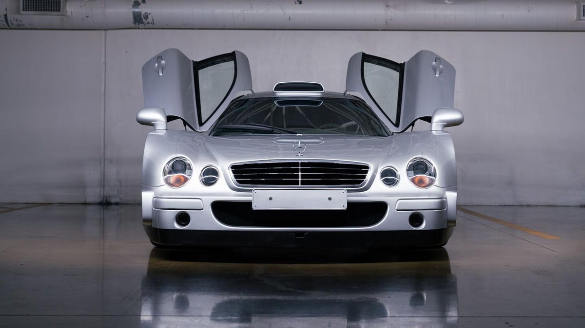 1998 Mercedes Benz AMG CLK GTR Strassenversion Auction