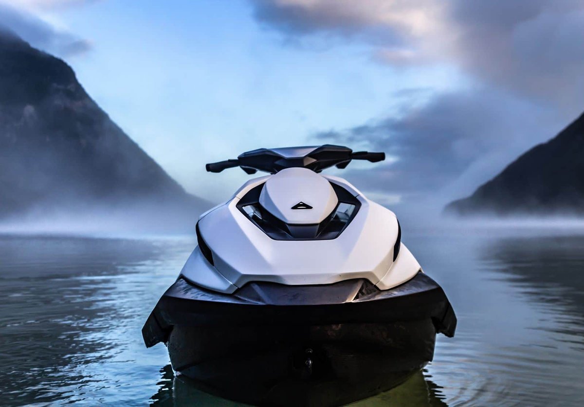 Taiga Orca electric Jet Ski debuts in Australia at 2022 Sydney