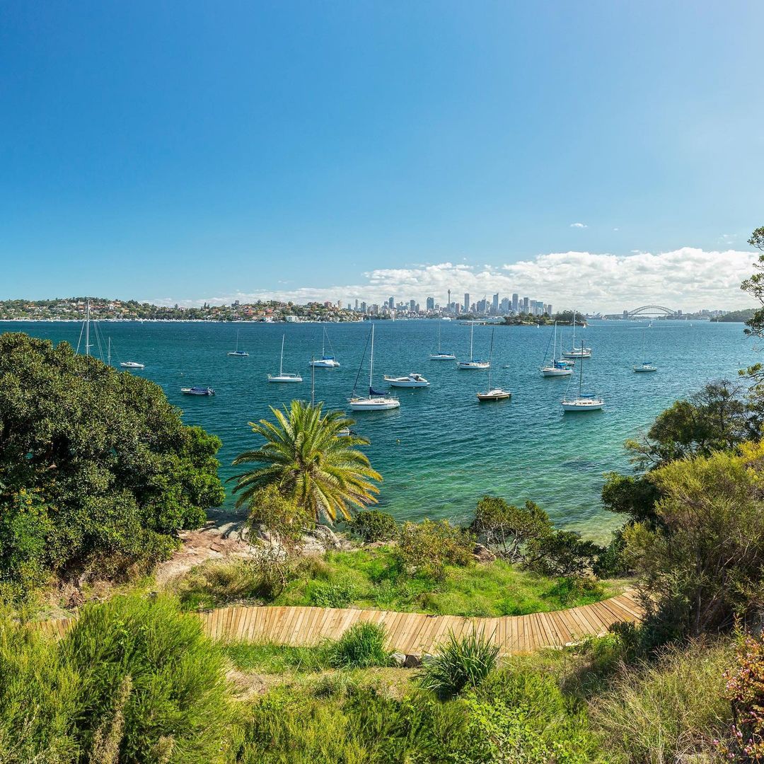 hermitage foreshore walk