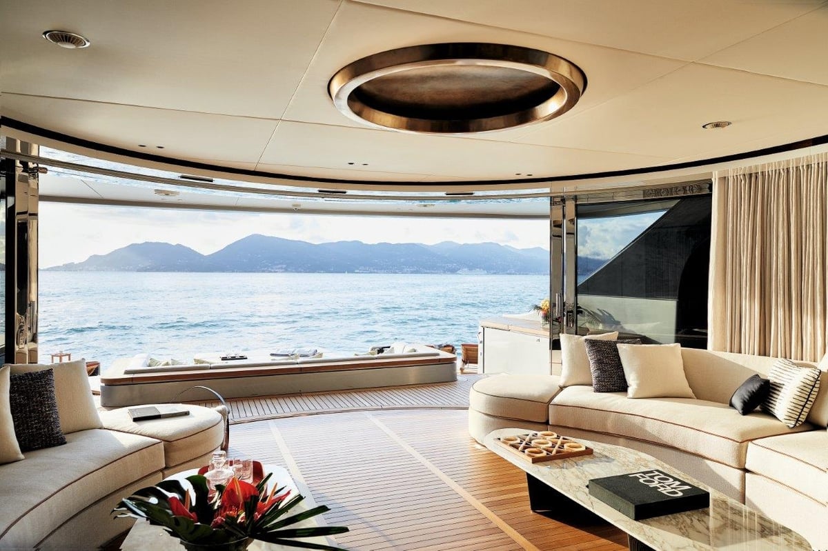 Benetti 40m Deck Interior